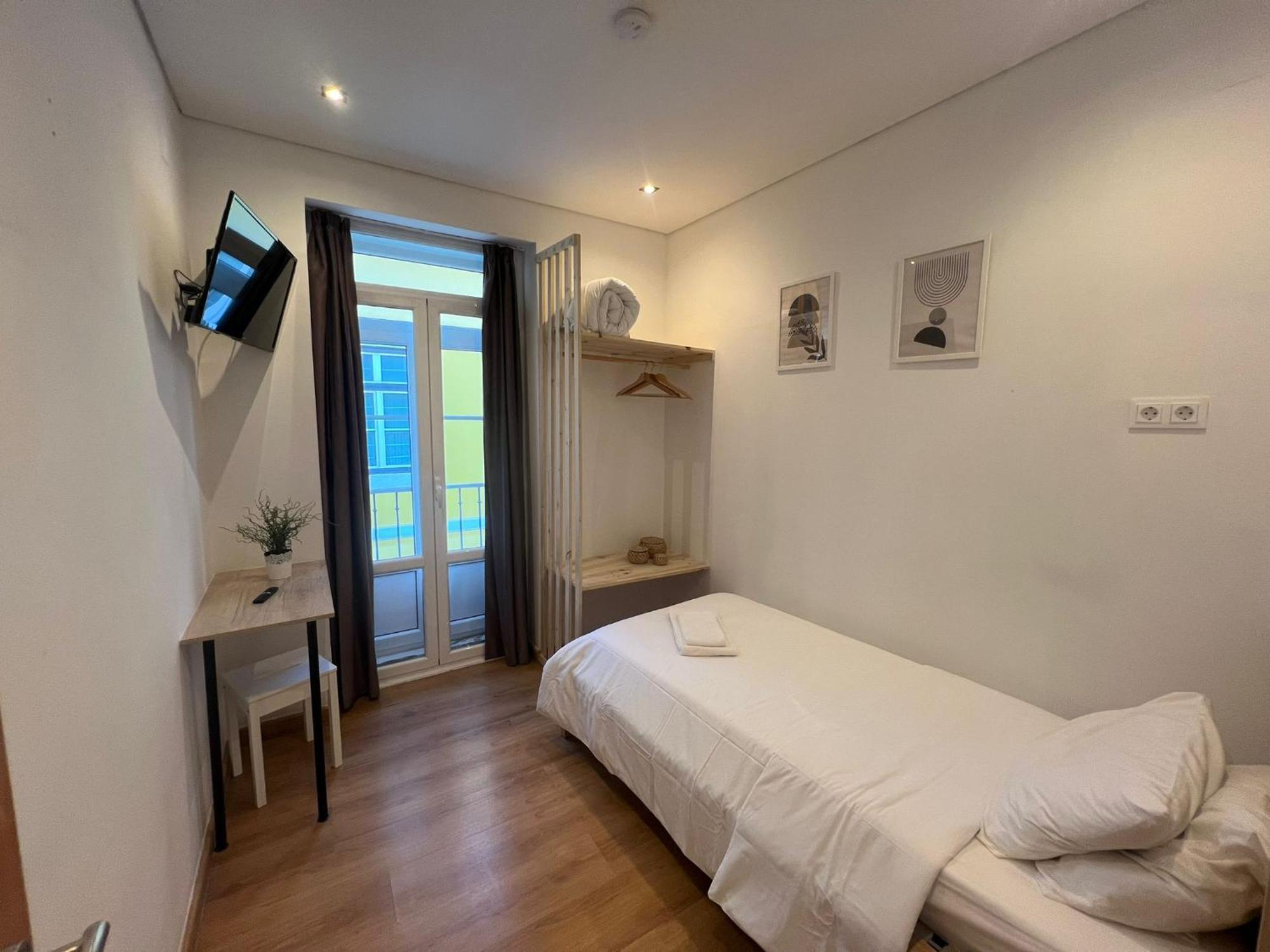 Bairro Alto Hostel Lisbon Bagian luar foto