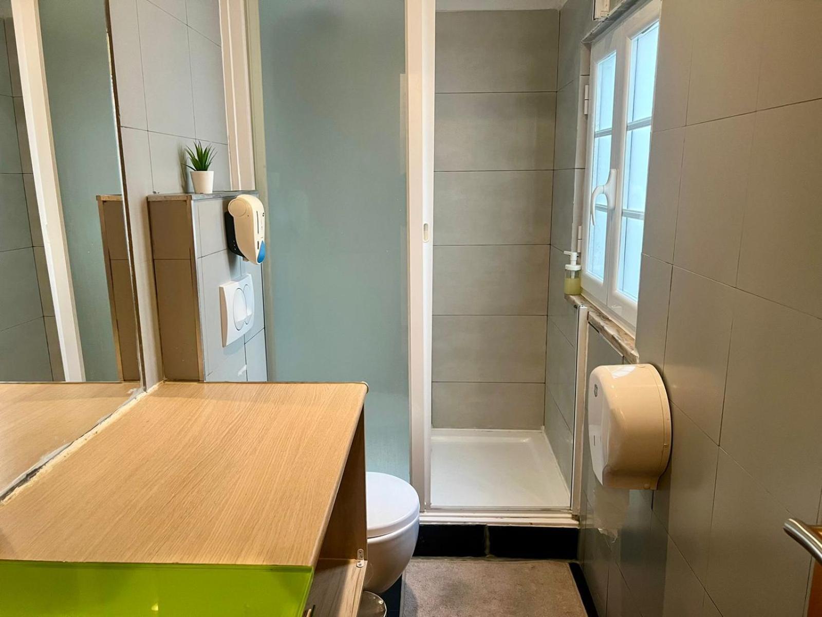 Bairro Alto Hostel Lisbon Bagian luar foto